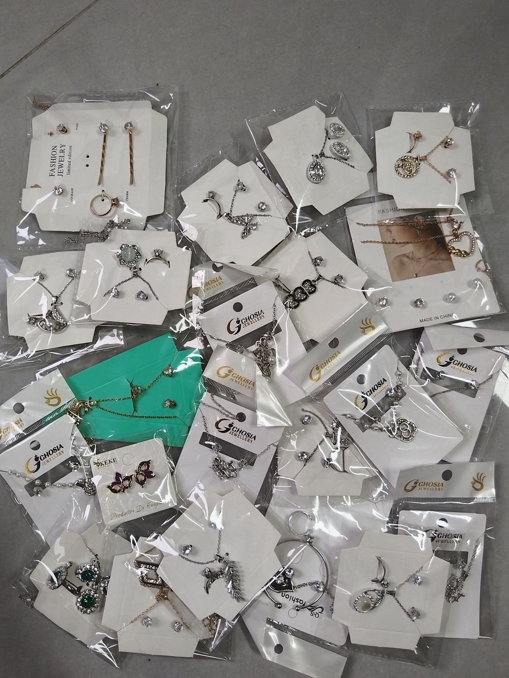 서프라이즈 레트로 주얼리 자(壺) 미스터리 세트 보헤미 - Mystery Jewelry Jar Watches 리뷰 및 가격